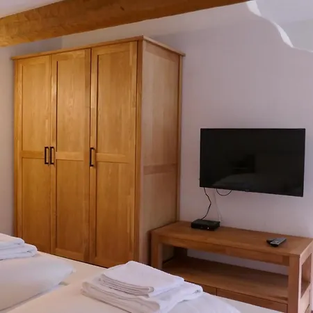 & Haus Edelweiss فندق مبيت وإفطار هولزاغو