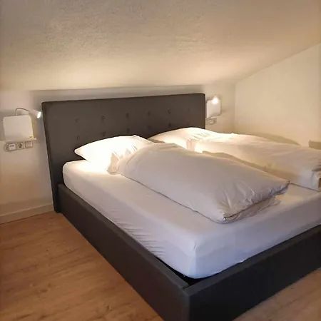 & Haus Edelweiss فندق مبيت وإفطار هولزاغو